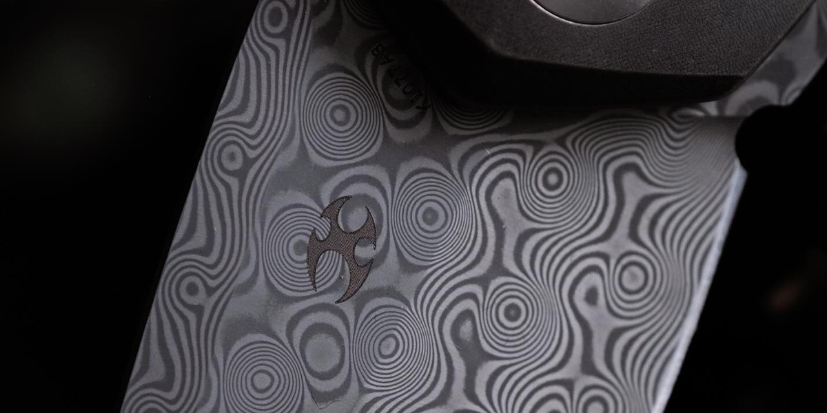 The Ultimate Guide to Damascus Steel Knives | Kansept Knives