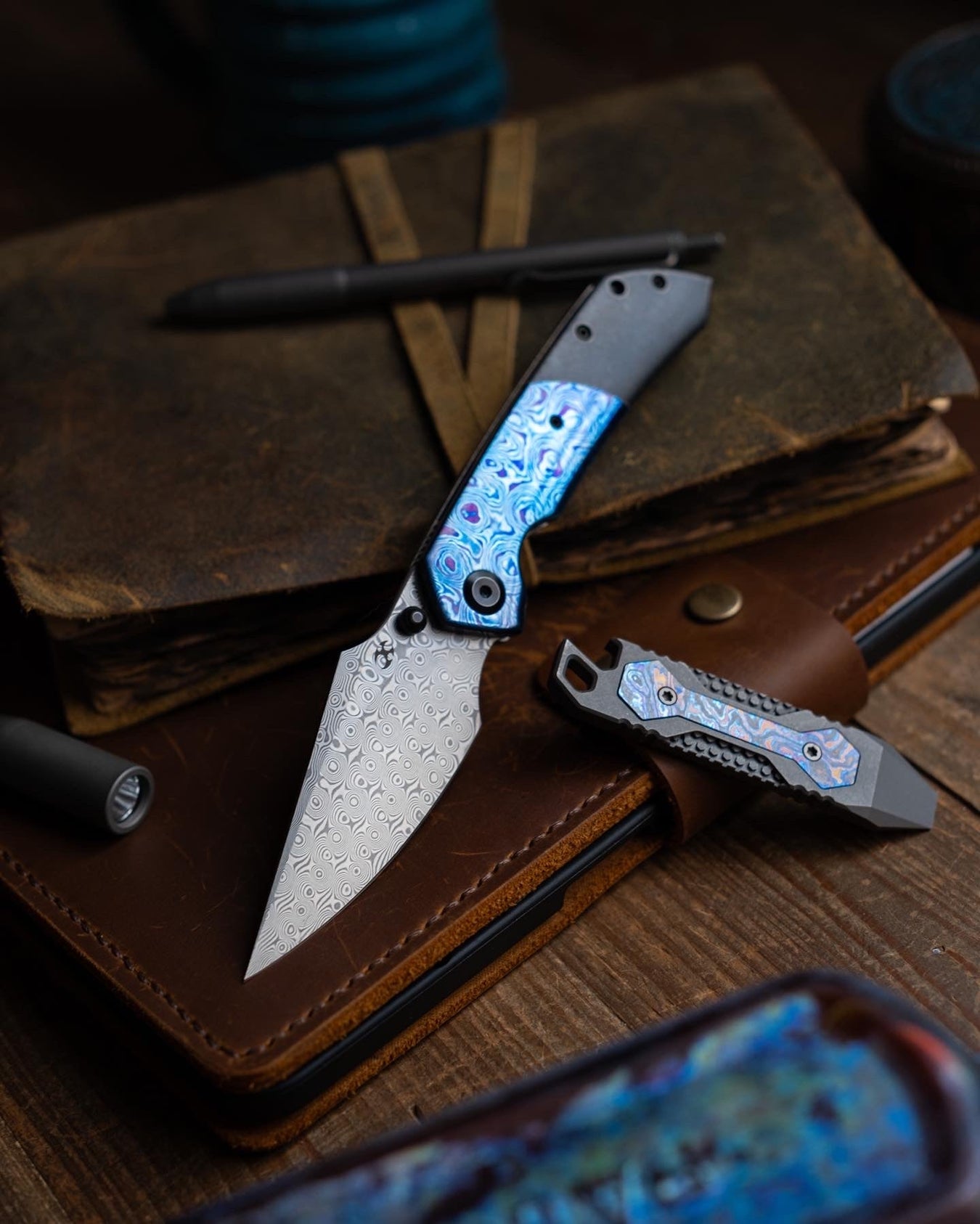 HANDLE-Timascus