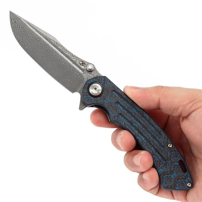 KANSEPT Pretatout Thumb Stub Flipper Blue Rose Pattern Carbon Fiber Handle (3.56“ Damascus Blade) with Kmaxrom Design-K1032A4